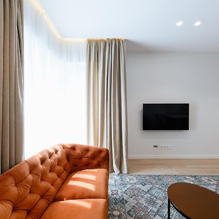 Мм Group Apartment Ужгород Экстерьер фото