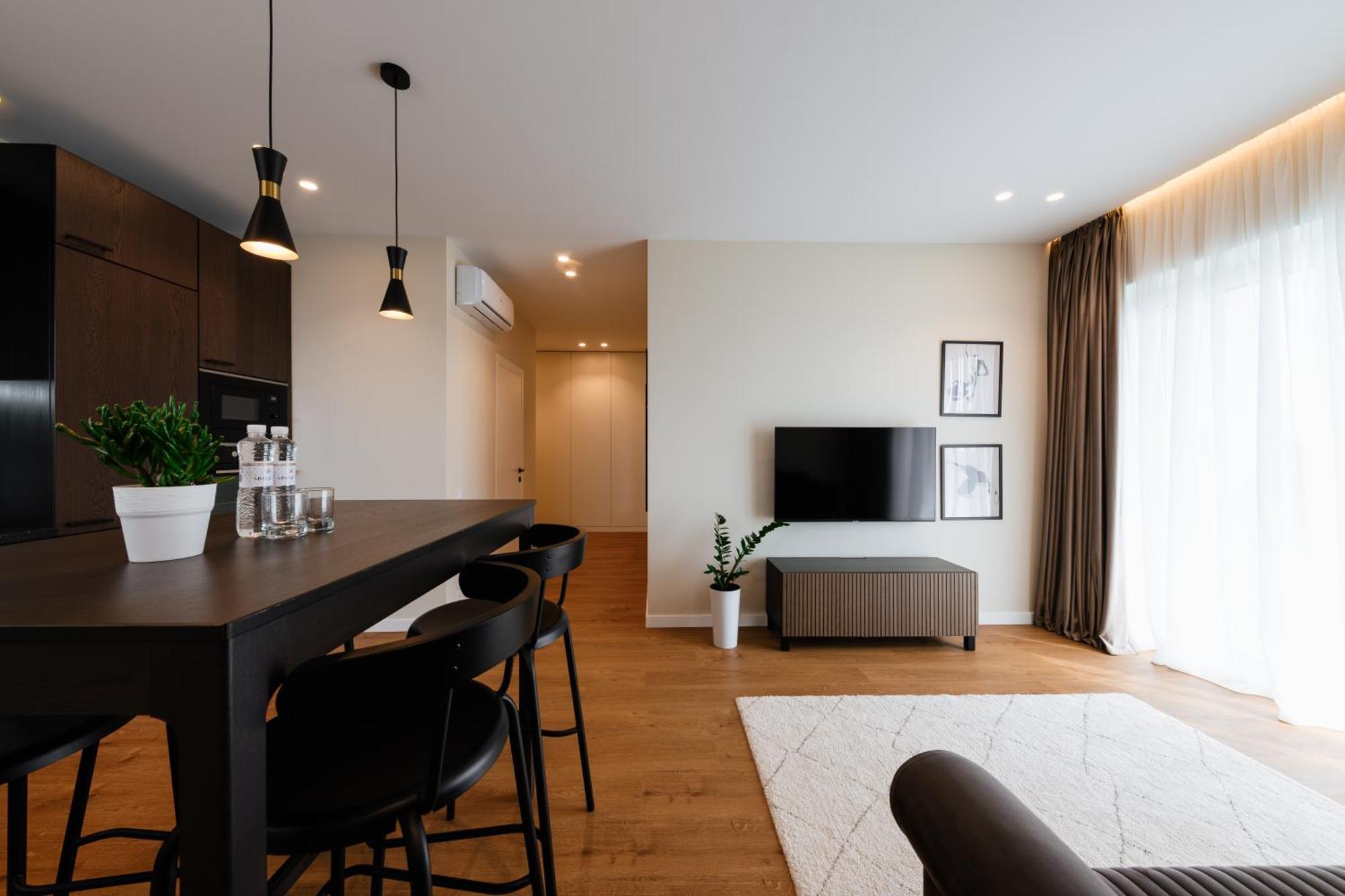 Мм Group Apartment Ужгород Экстерьер фото