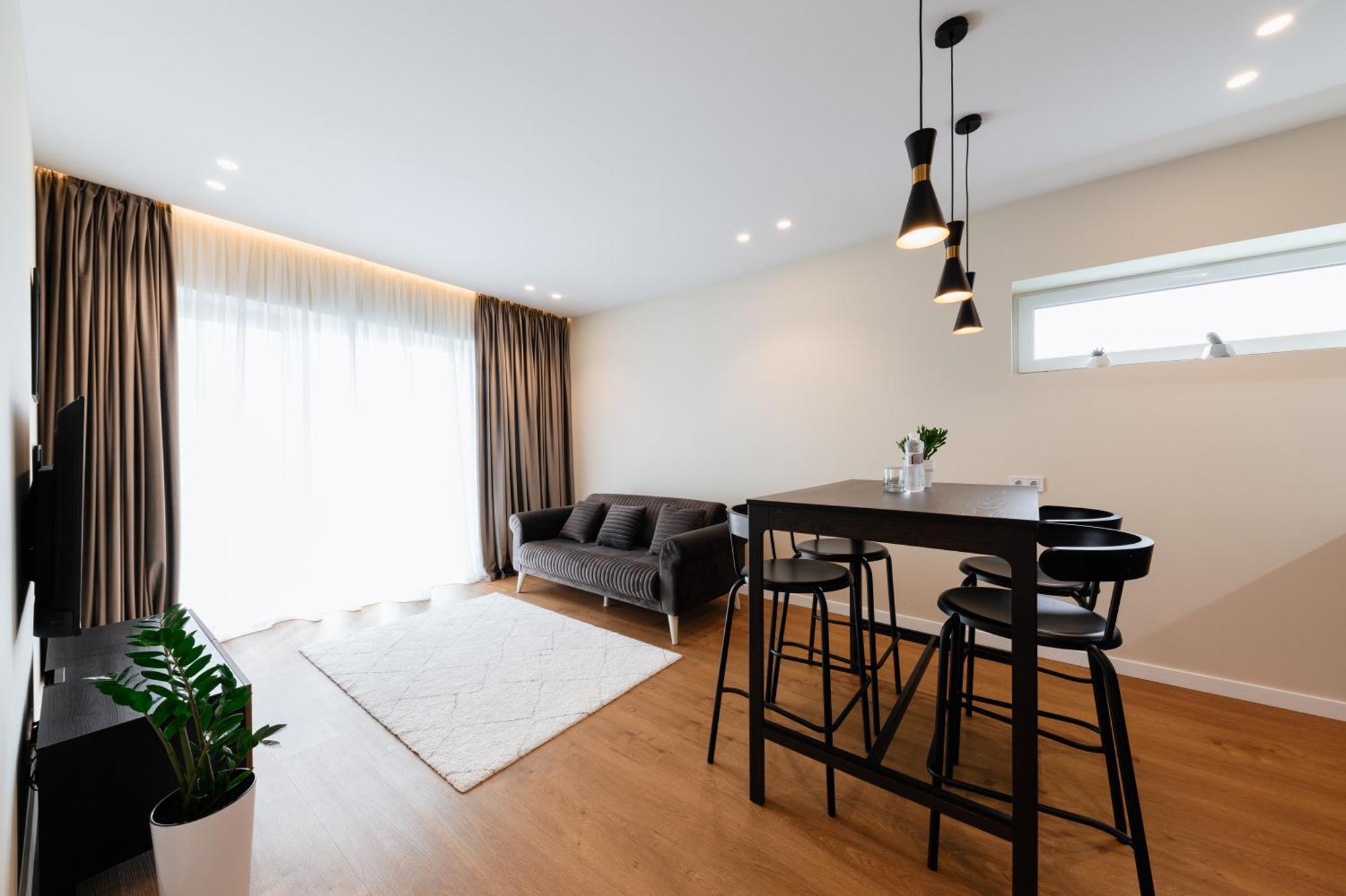 Мм Group Apartment Ужгород Экстерьер фото